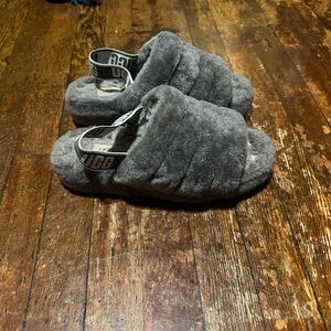 UGG Gray Fluffy Slide Slippers, 8